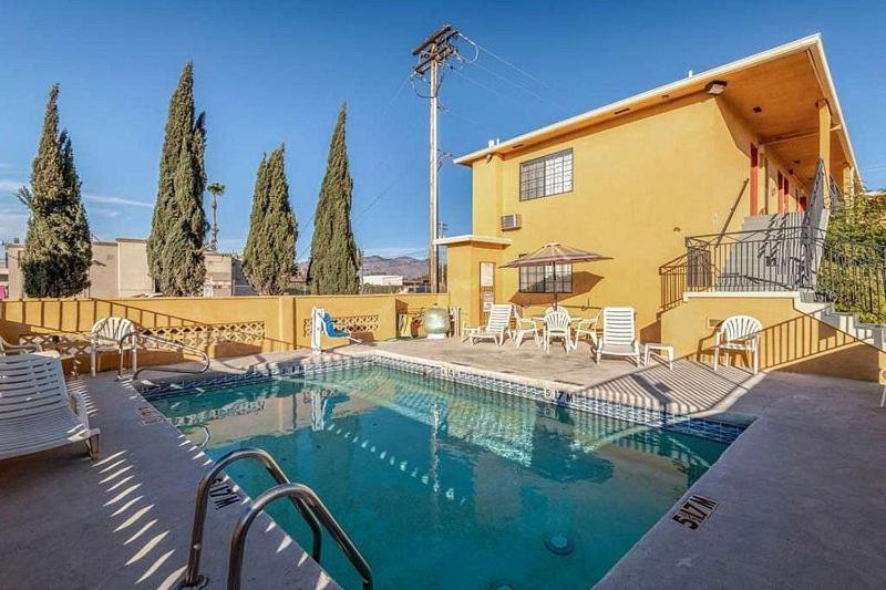 Econo Lodge University Tucson Eksteriør billede